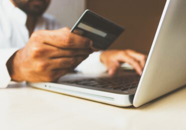Die Entwicklung von Streaming-Zahlungen: von der Kreditkarte zu elektronischen Geldbörsen